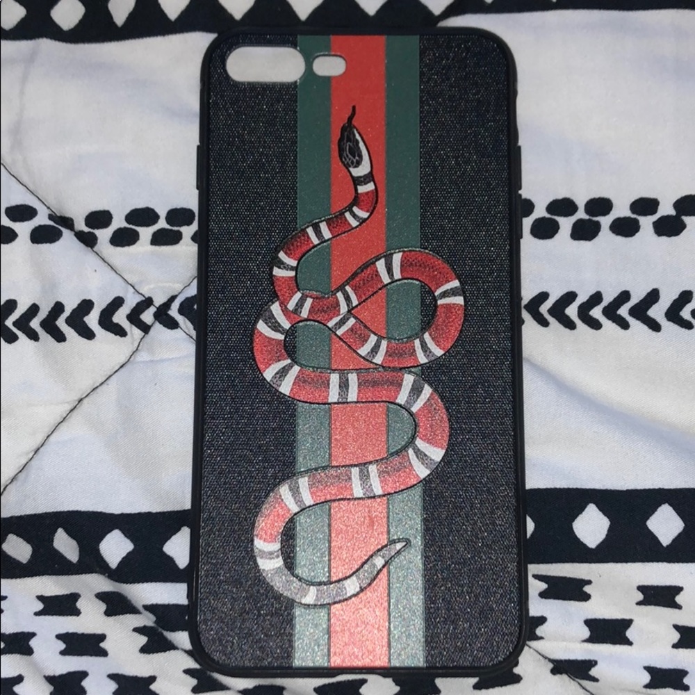 iPhone snake case